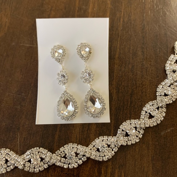 Earring & Bracelet Set - Picture 1 of 4